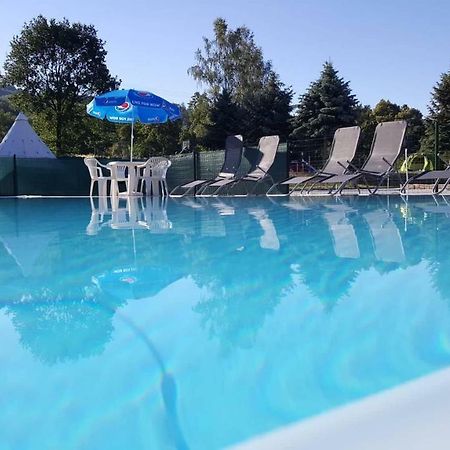 דצ'ין Hotel Formule מראה חיצוני תמונה