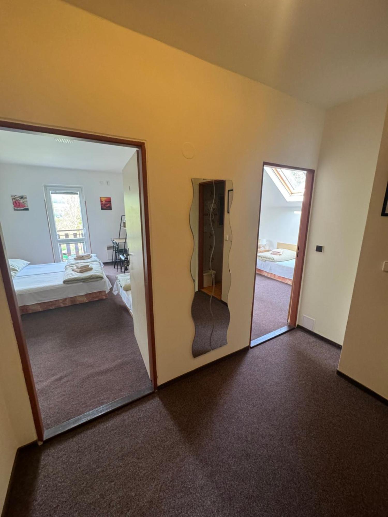 דצ'ין Hotel Formule מראה חיצוני תמונה