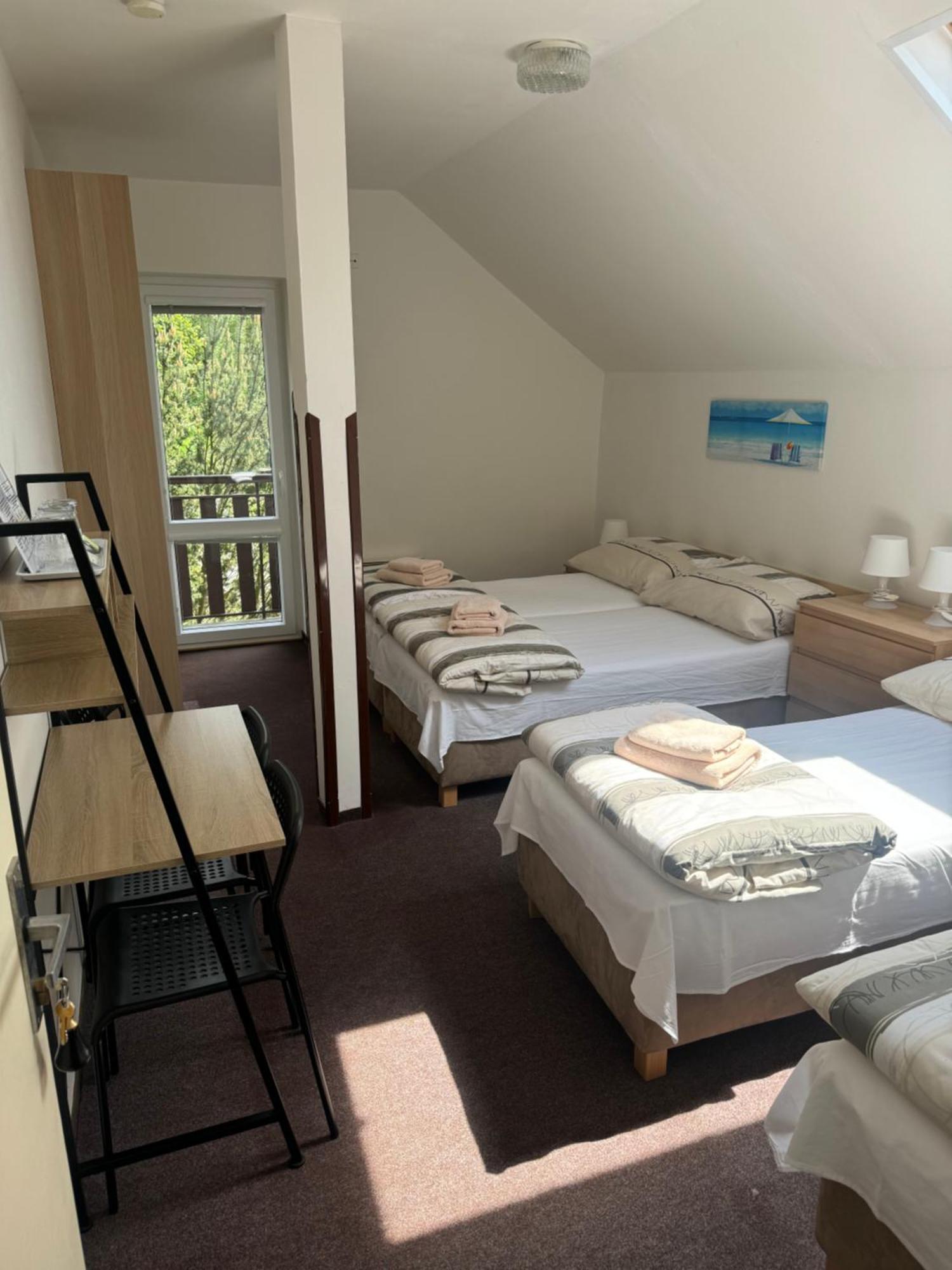 דצ'ין Hotel Formule מראה חיצוני תמונה