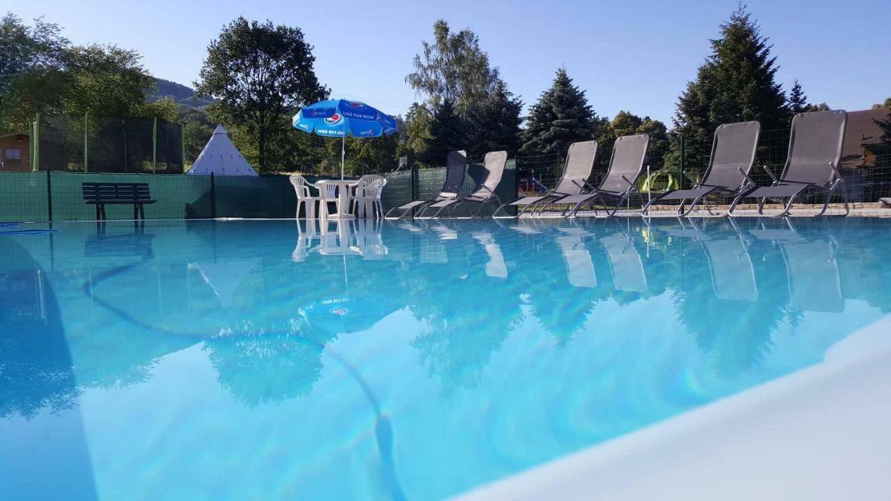 דצ'ין Hotel Formule מראה חיצוני תמונה